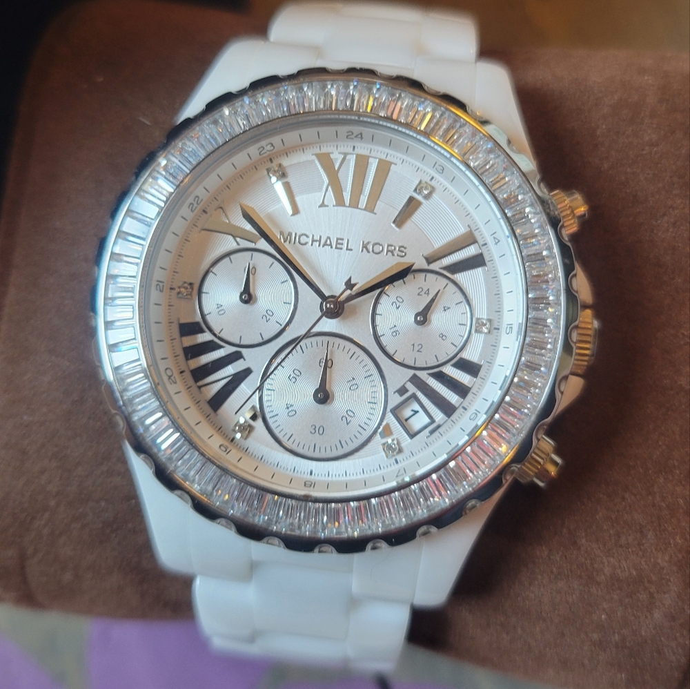 Michael Kors Madison white ceramic watch MK5733 - Picture 4 of 5